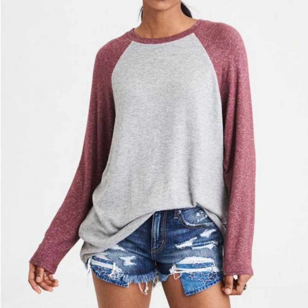 American Eagle Baseball Tee Soft and Sexy
